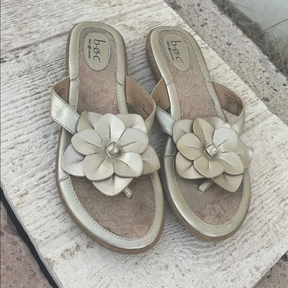 BOC Born Concept Floral Gold Thong Sandals 9 / 40.5